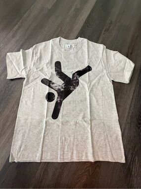 Men's Short Sleeve Gray Tee with Black Graphic